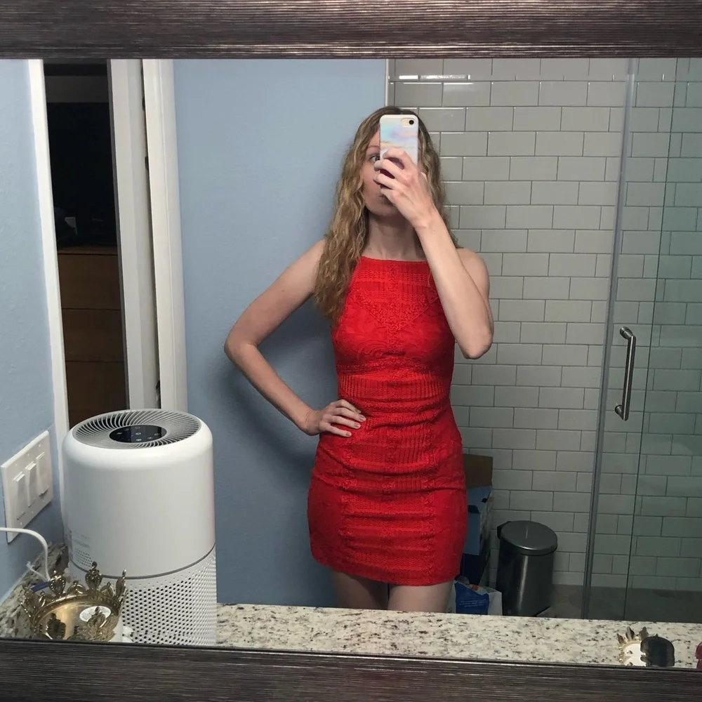 Red Topshop Lace Bodycon Mini Dress• EUC - Picture 12 of 12